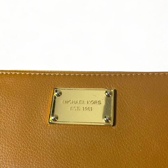 Michael Kors Tan Leather Wallet - Picture 4 of 4